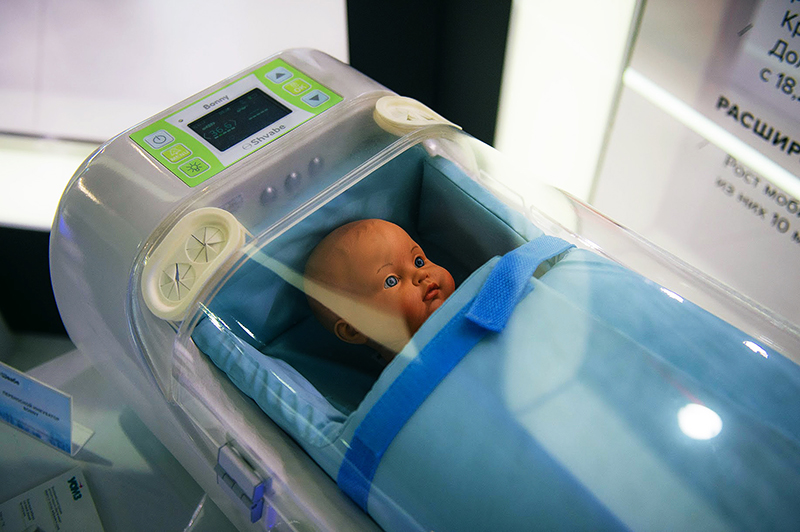 «Швабе» выводит на рынок первый мобильный инкубатор для новорожденных